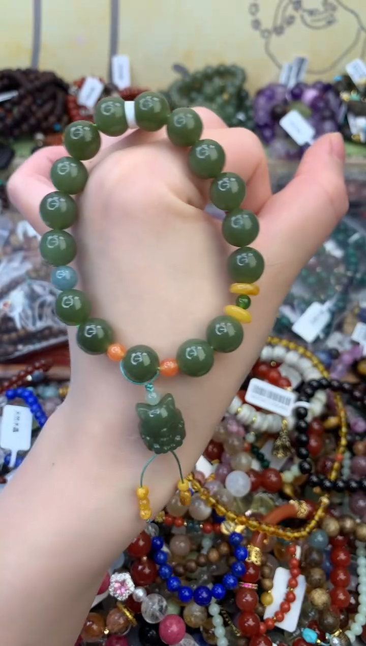 未镶嵌和田玉手饰158