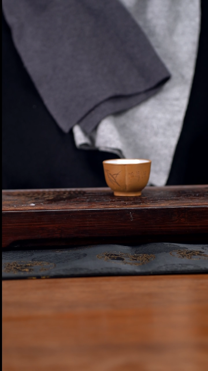 【闪购商品】紫砂茶壶30cc黄龙山原矿段泥主人杯1