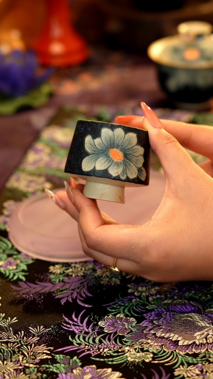 焦糖釉太阳花杯子·········