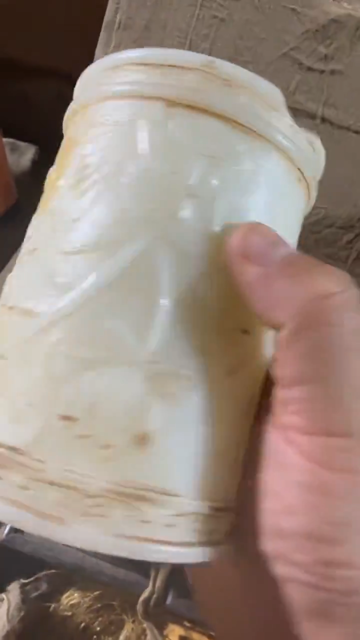 香榧木1个白色笔筒链接