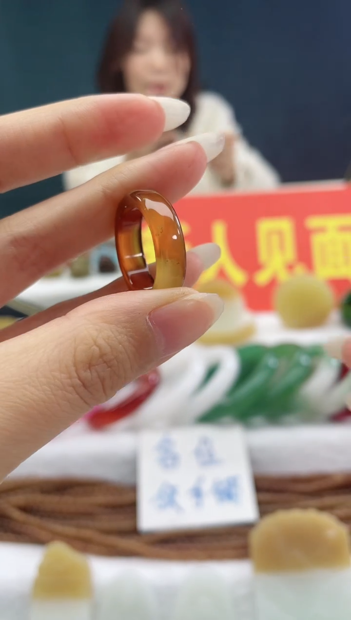 【闪购商品】石英质玉戒指合金1