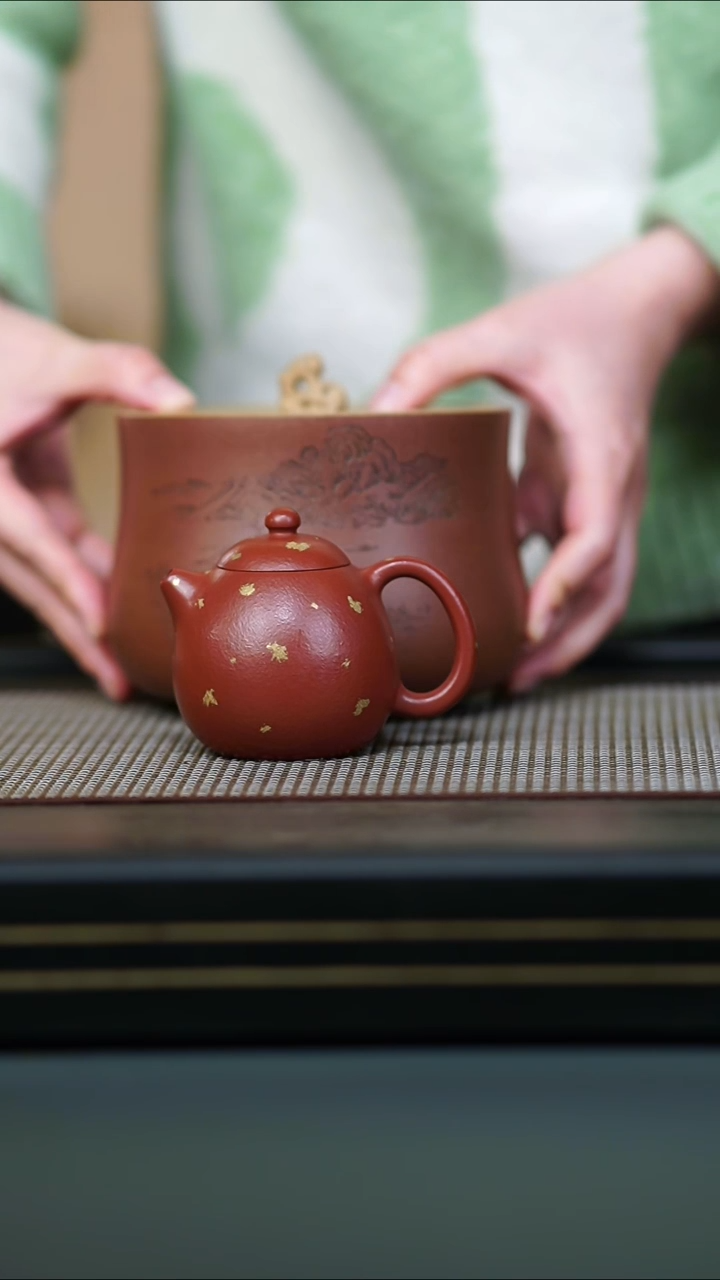 茶壶紫砂全手朱泥洒金龙蛋140cc+粉浆山水醒茶罐 