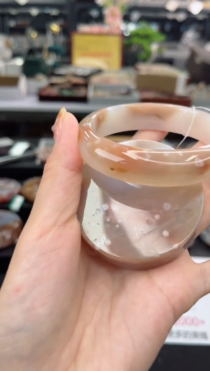 【闪购商品】石英质玉手镯未镶嵌58圈口（赠品镯心）3176062