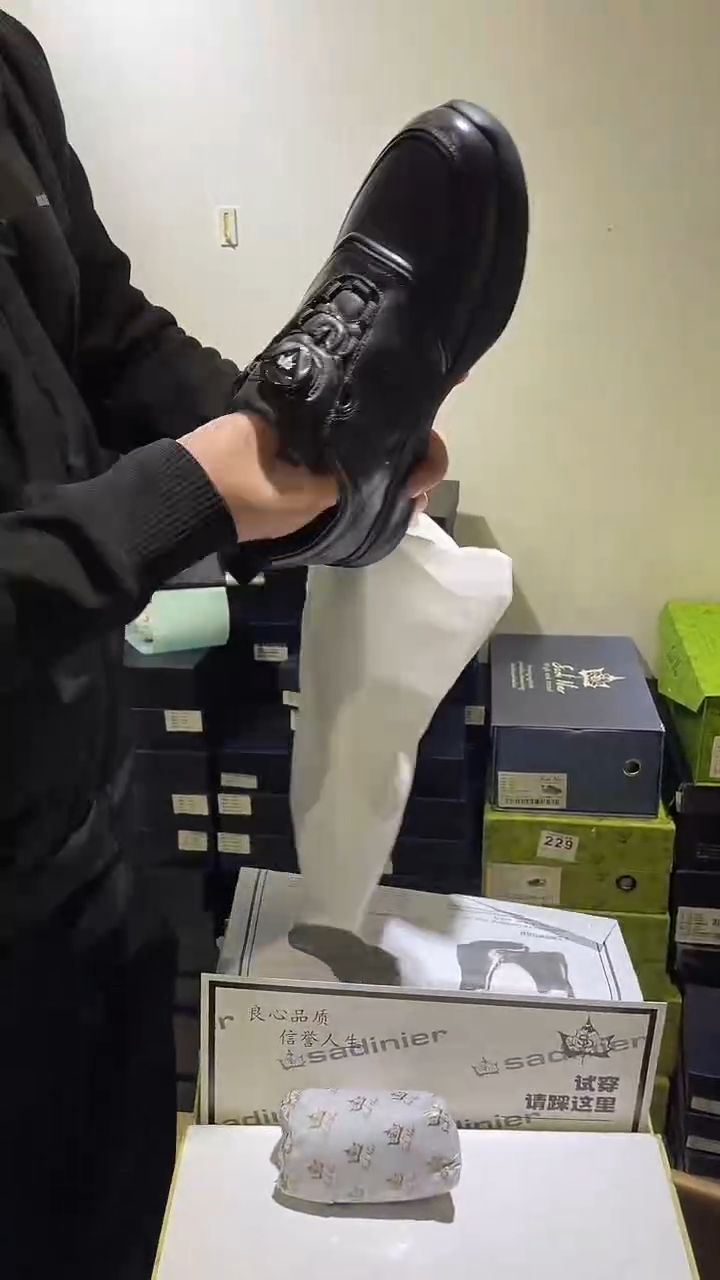 头层牛皮325品牌男包清货中（不要卡单，理性消费）