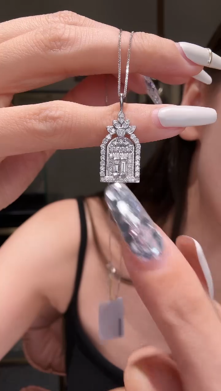 铂Pt950镶嵌吊坠（不含链）钻石AP0150-PT