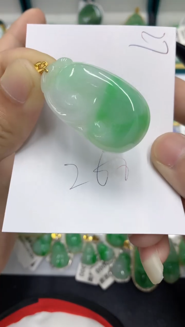 【闪购商品】翡翠颈饰18K金镶嵌翡翠