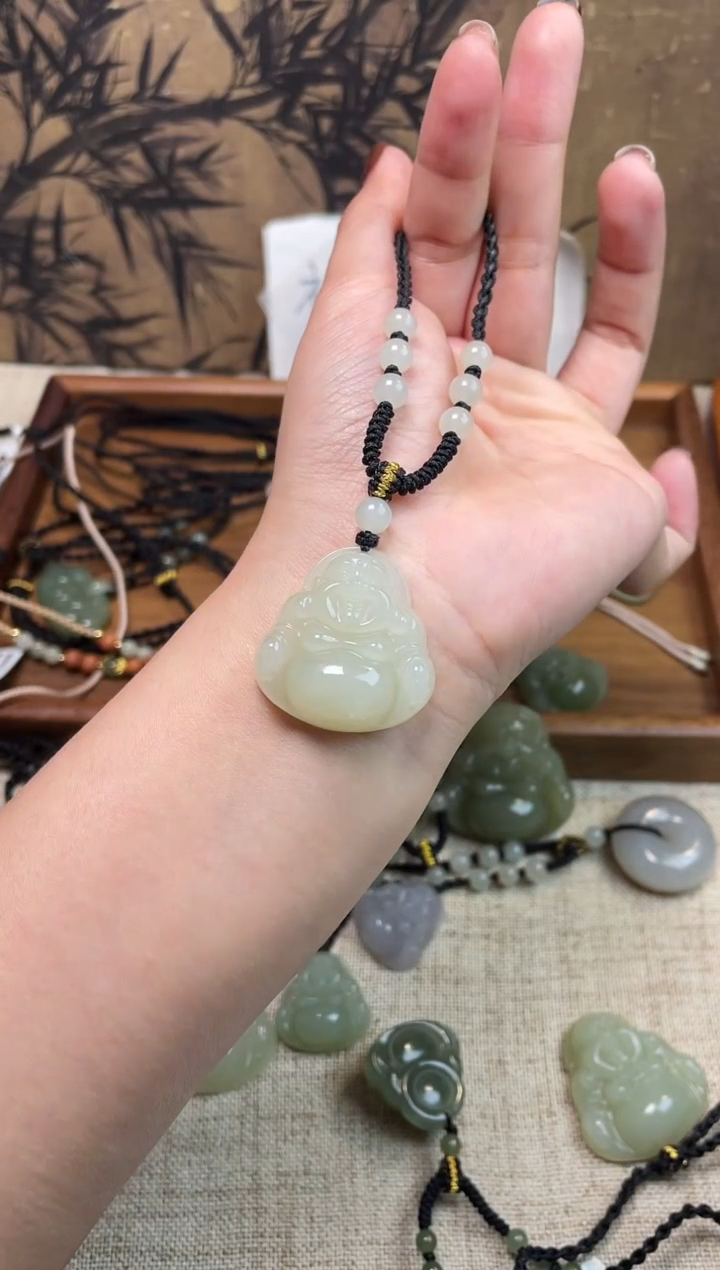 【闪购商品】和田玉颈饰未镶嵌30佛