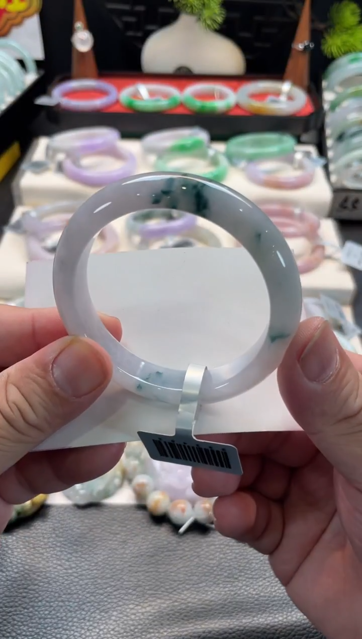 未镶嵌手镯翡翠105号链接 有纹裂 55正圈