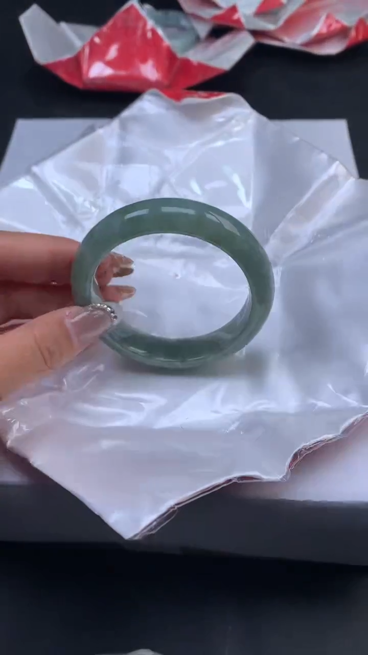 【闪购商品】翡翠手镯未镶嵌天然缅甸A货翡翠手镯