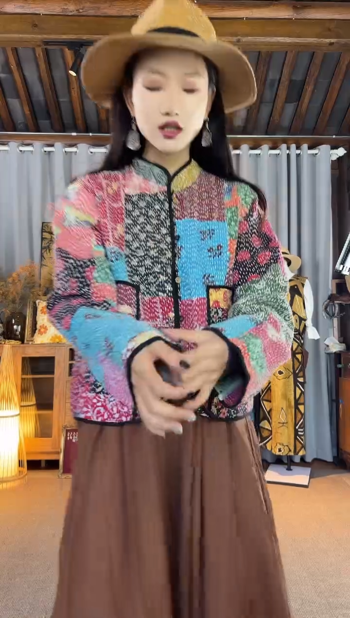 •****?设计师款彩色高密刺子绣外套