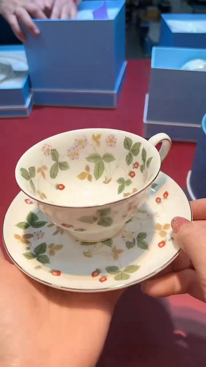 【闪购商品】瓷片锅碗瓢盆一件不剩