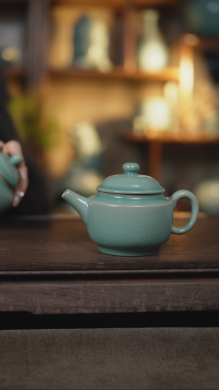 【闪购商品】杯仿古翡翠绿德钟壶微瑕