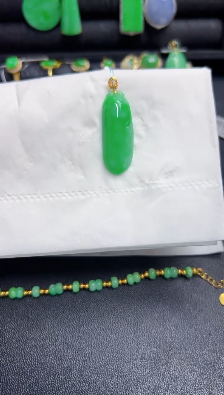 【闪购商品】翡翠颈饰18K金镶嵌Y缅料A货/支持复检/一件