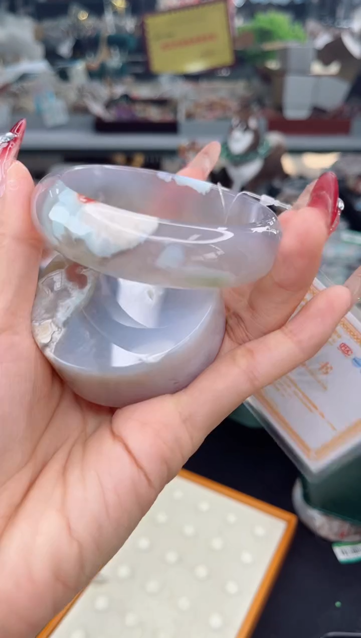 【闪购商品】石英质玉手镯未镶嵌60圈口（赠品镯心）6402210