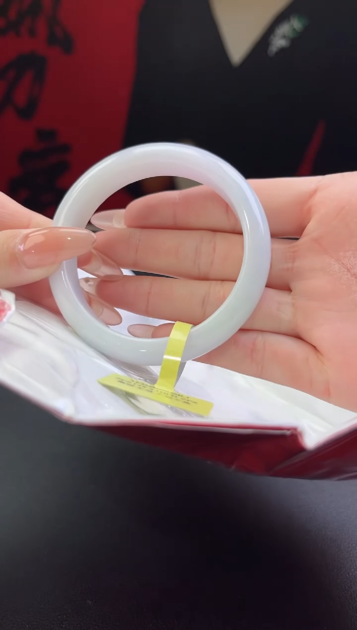 【闪购商品】翡翠手镯未镶嵌6翡翠手镯