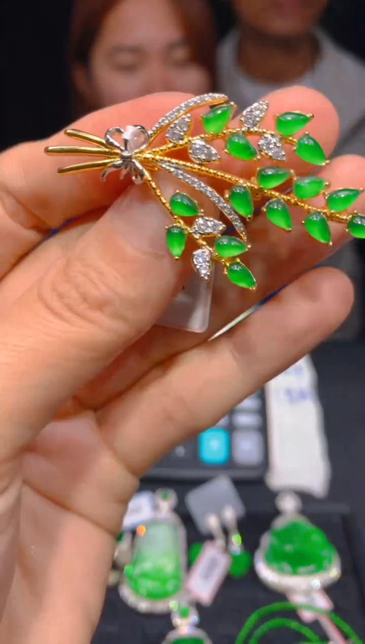 【闪购商品】定制翡翠未镶嵌235多样性发货（发其一）