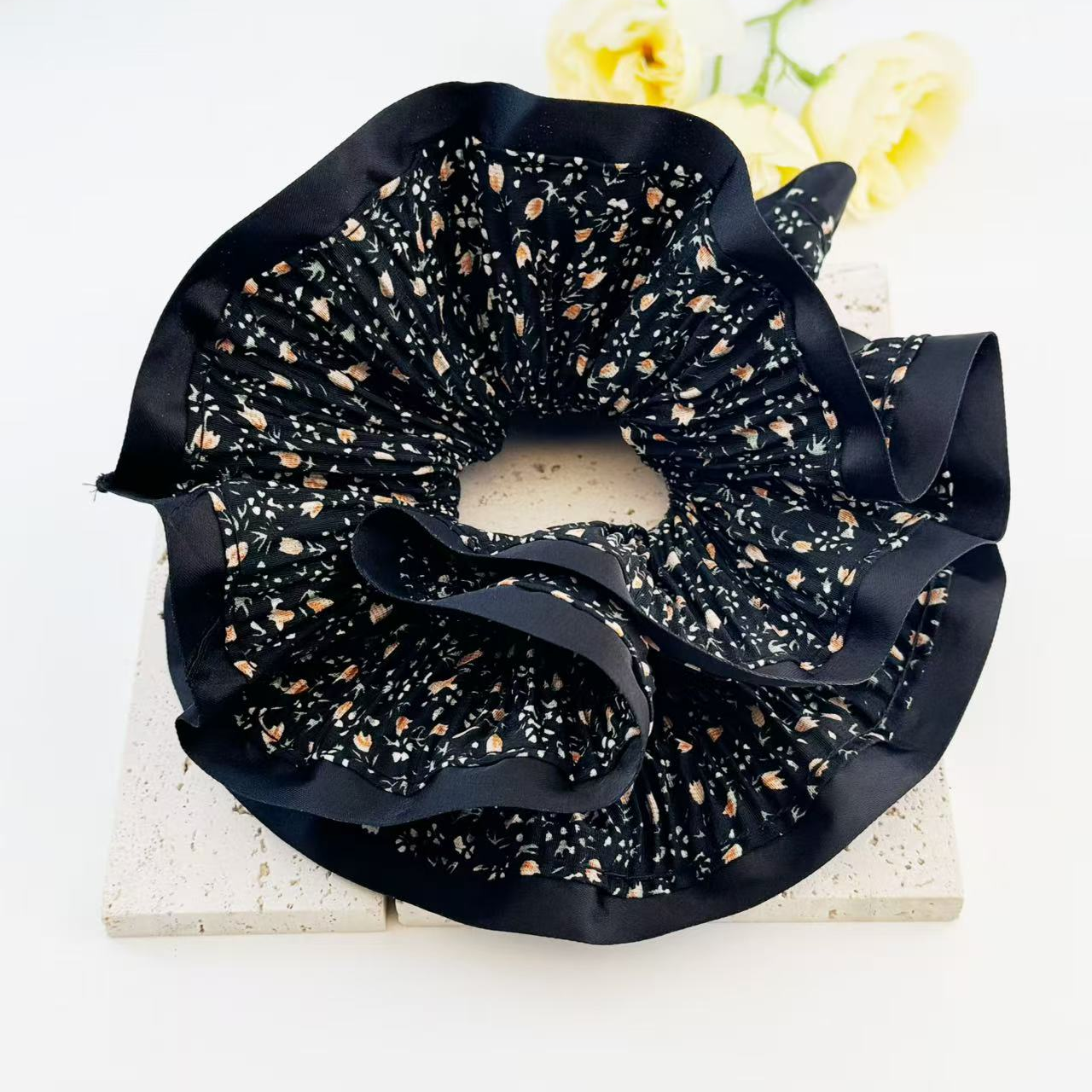 FQ288花束序曲 小蛮腰 发圈 (平）