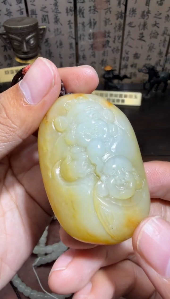 未镶嵌和田玉挂件和田玉