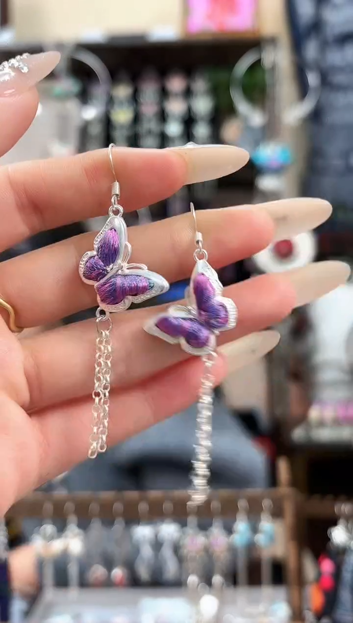 织绣民族风非遗老绣饰品550