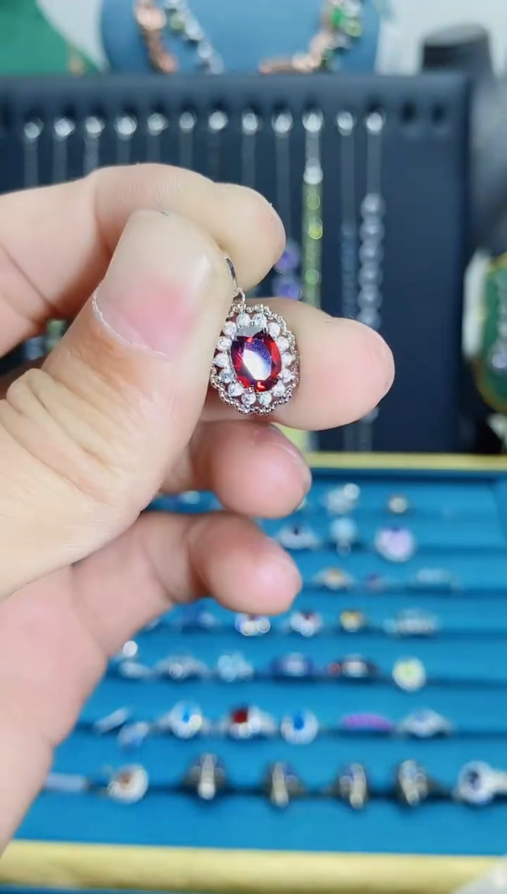 【闪购商品】石榴石吊坠(不含链)银S925镶嵌1121