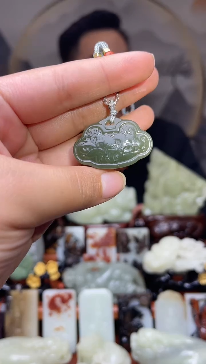 【闪购商品】和田玉吊坠未镶嵌34