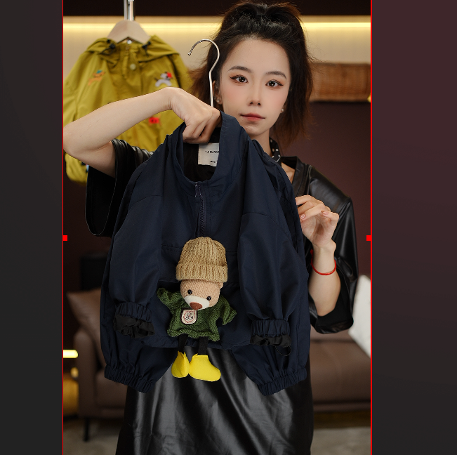 2025萌娃穿搭春新款连帽时尚休闲上衣韩版儿童冲锋衣套装25151