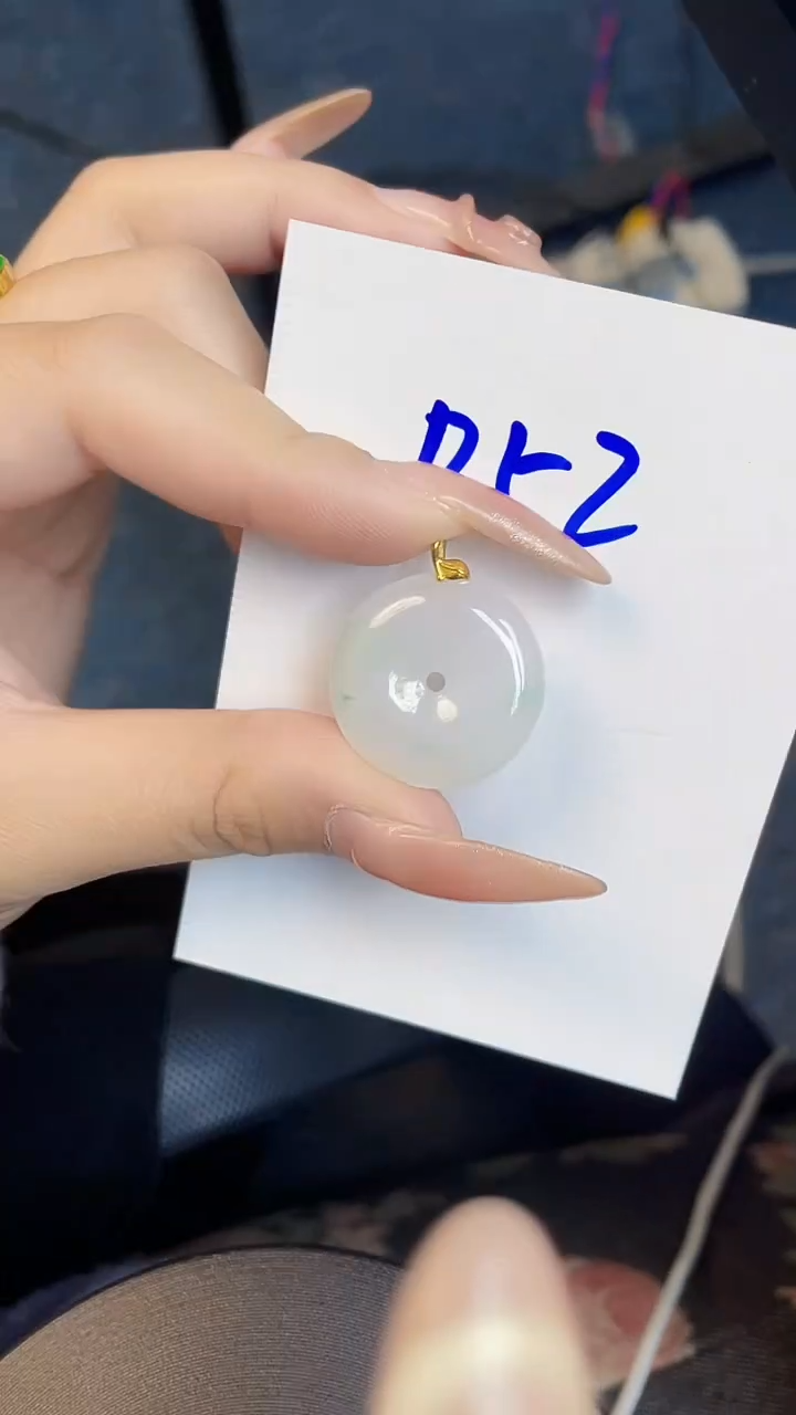 【闪购商品】翡翠颈饰18K金镶嵌00000000