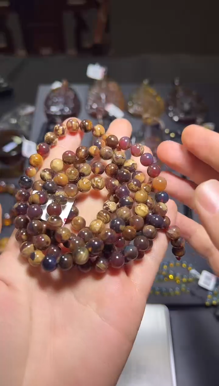 未镶嵌颈饰琥珀10  琥珀