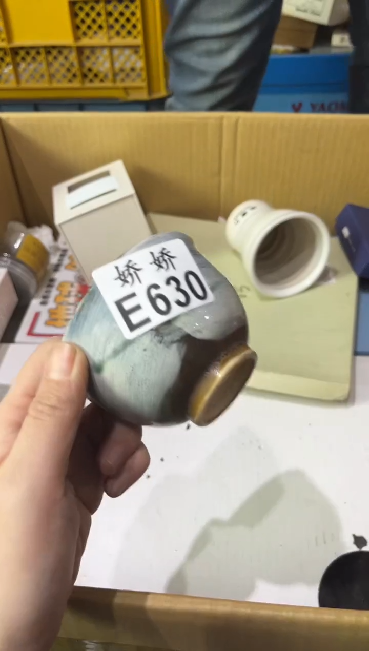 瓷L**z630 L.zz  L.zz 