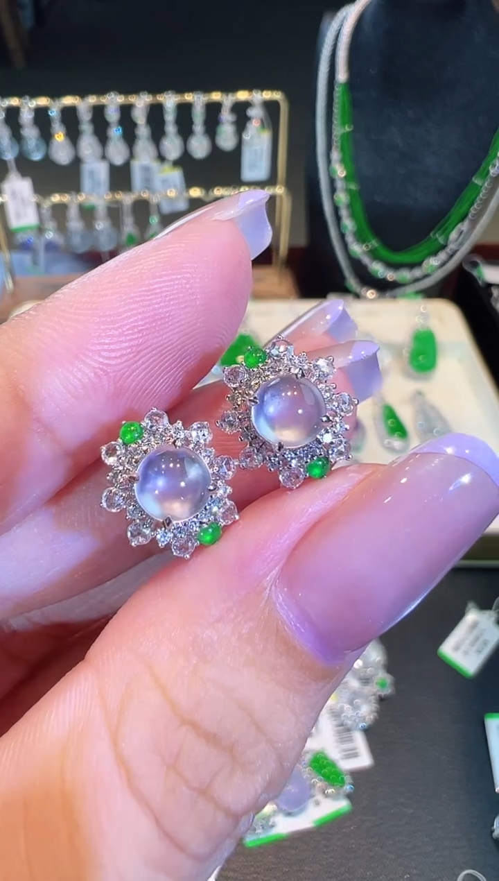 翡翠18K金镶嵌耳饰翡翠