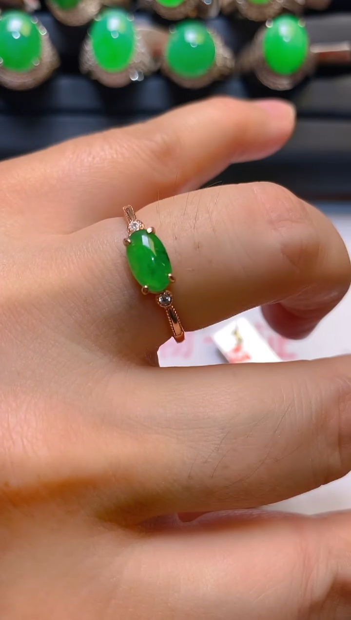 【闪购商品】翡翠耳饰银S925镶嵌天然A货翡翠1