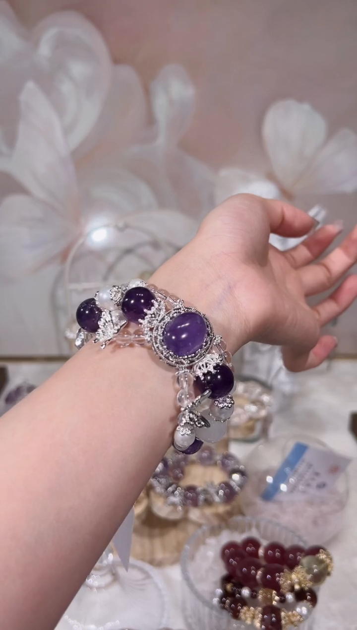 【闪购商品】水晶手链未镶嵌天然水晶默认微瑕 多样性发货发其一