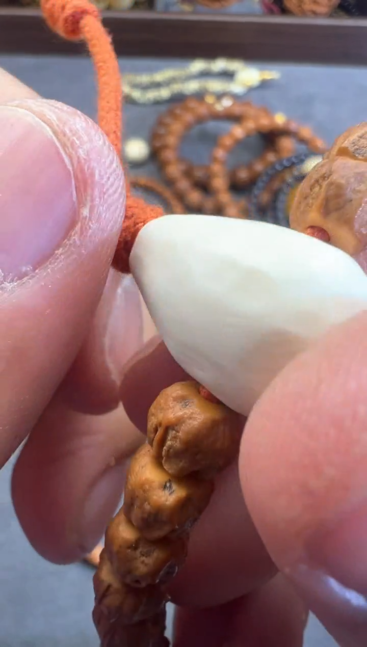 【闪购商品】柏香籽/百香籽吊坠百香籽手串1