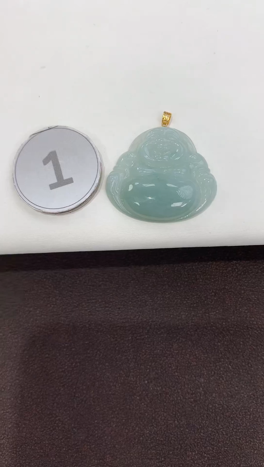 颈饰18K金镶嵌翡翠缅甸a货翡翠