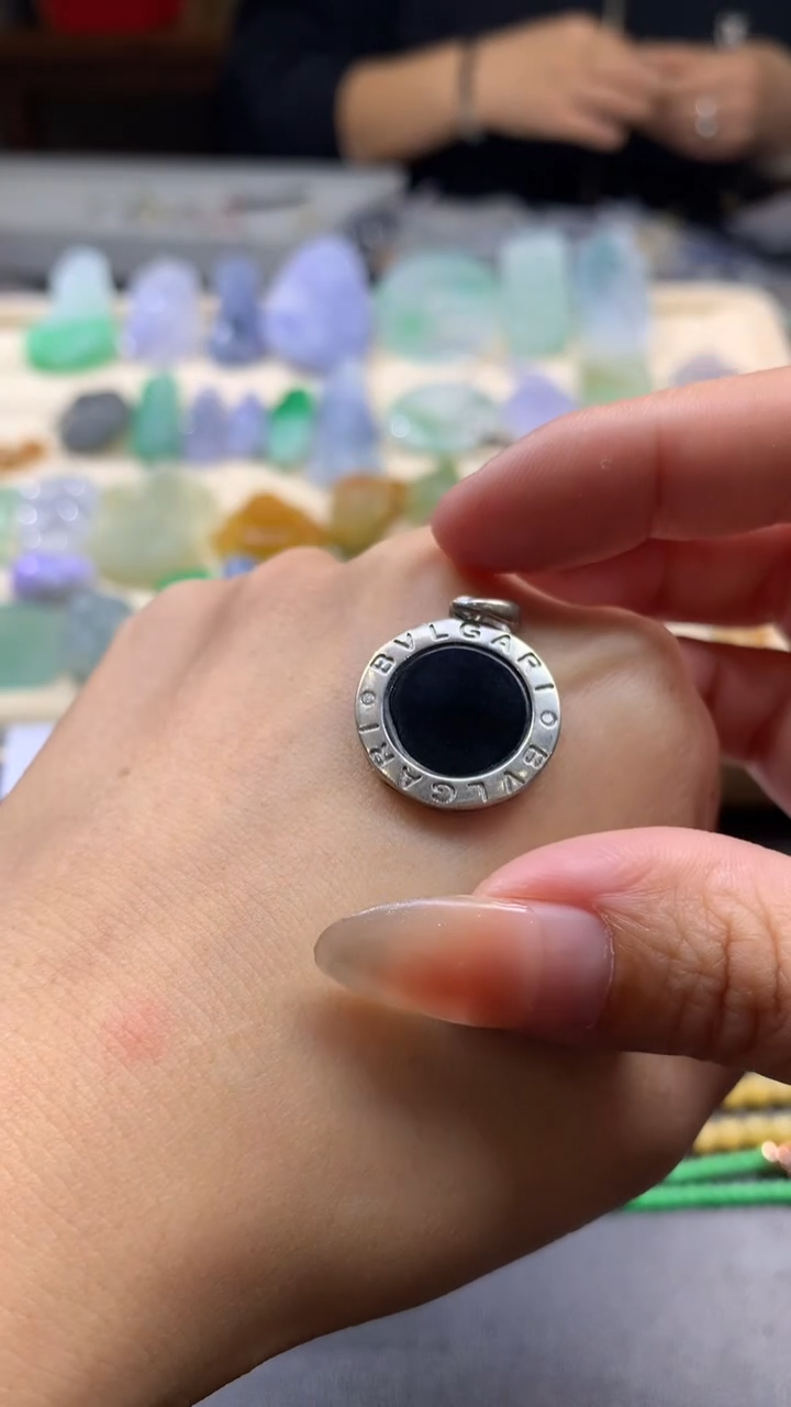 【闪购商品】翡翠颈饰银S925镶嵌翡翠