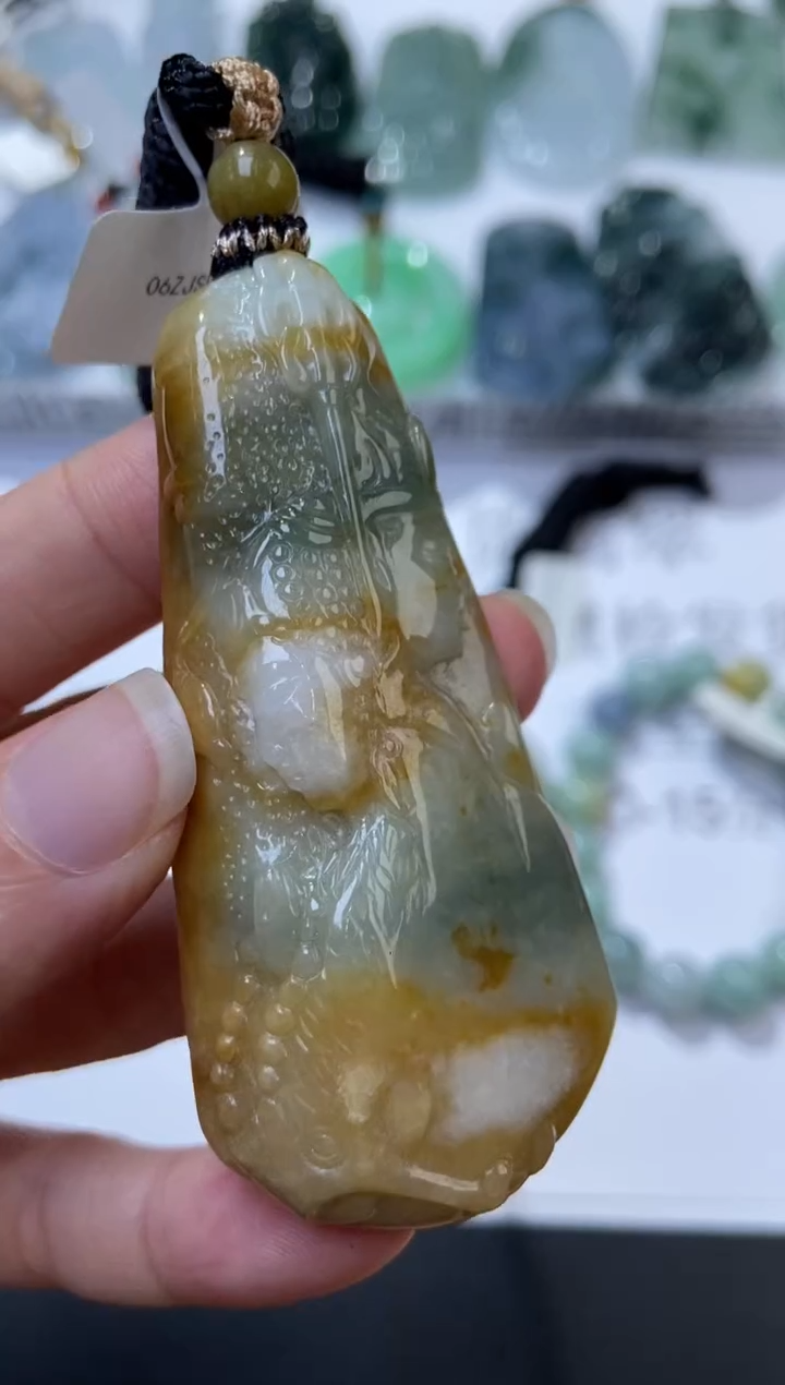 颈饰未镶嵌翡翠379373  多人