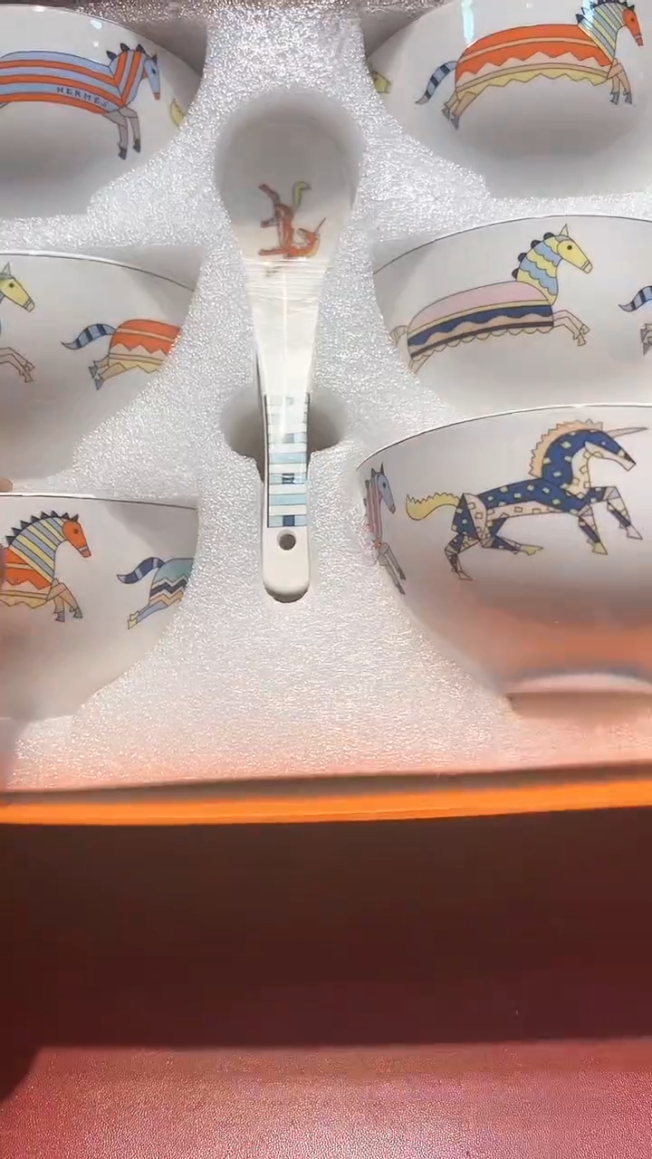 【闪购商品】瓷片锅碗瓢盆一件不剩