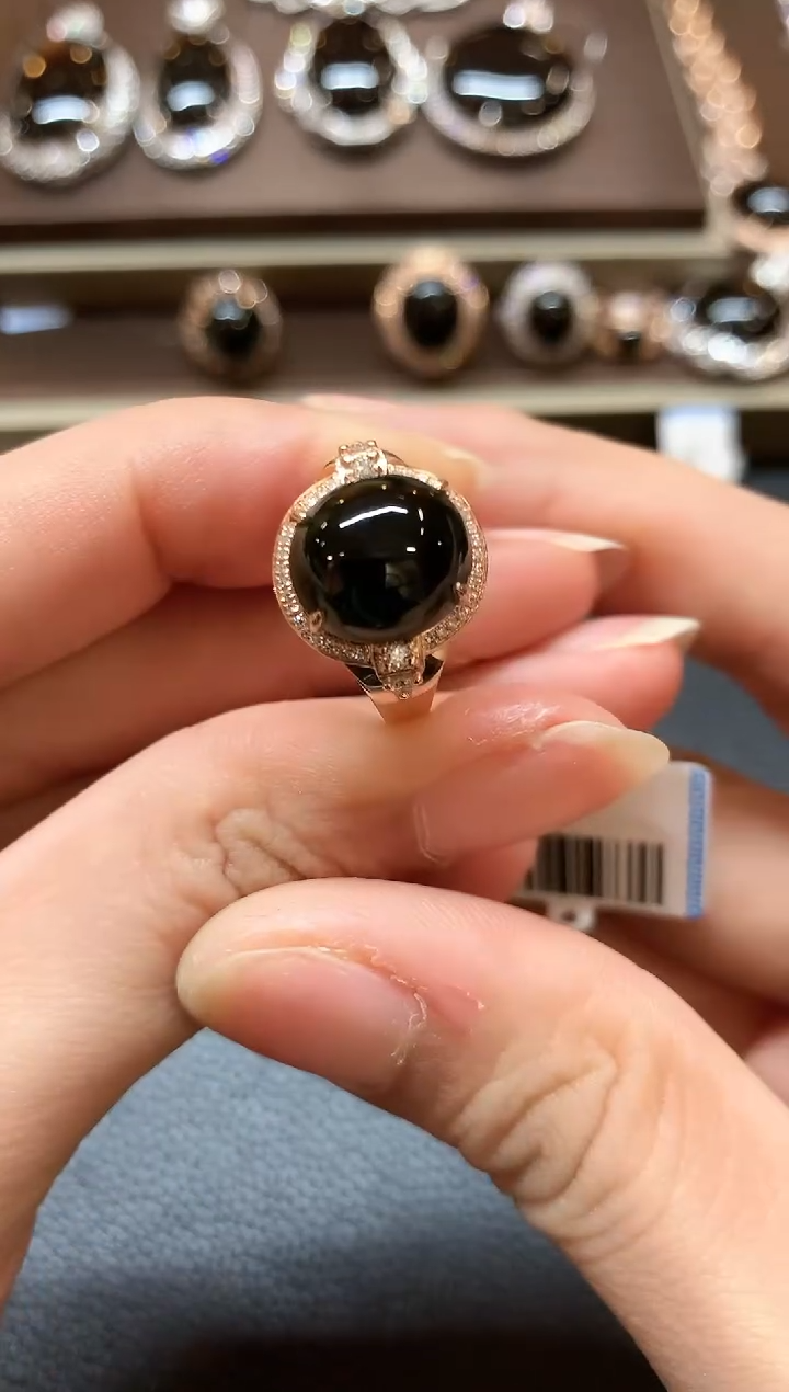 【闪购商品】翡翠戒指18K金镶嵌b83不退换