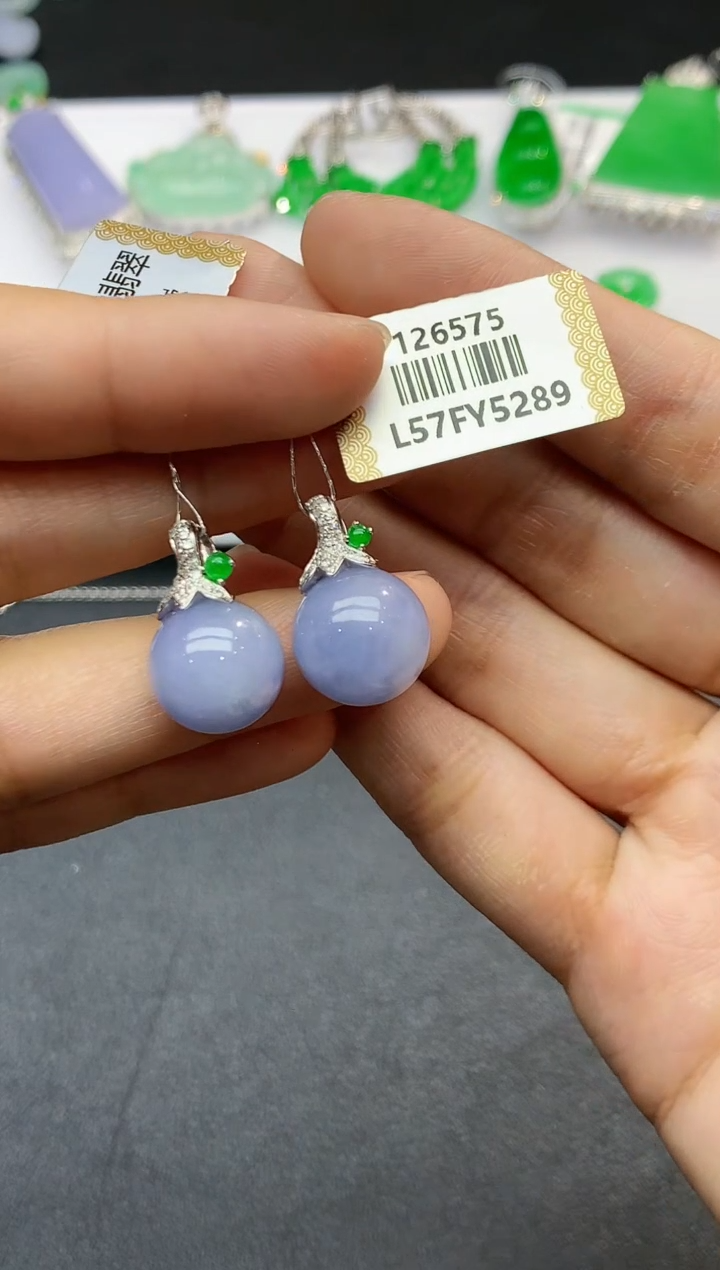 【闪购商品】翡翠吊坠(不含链)18K金镶嵌2636多样性发其一