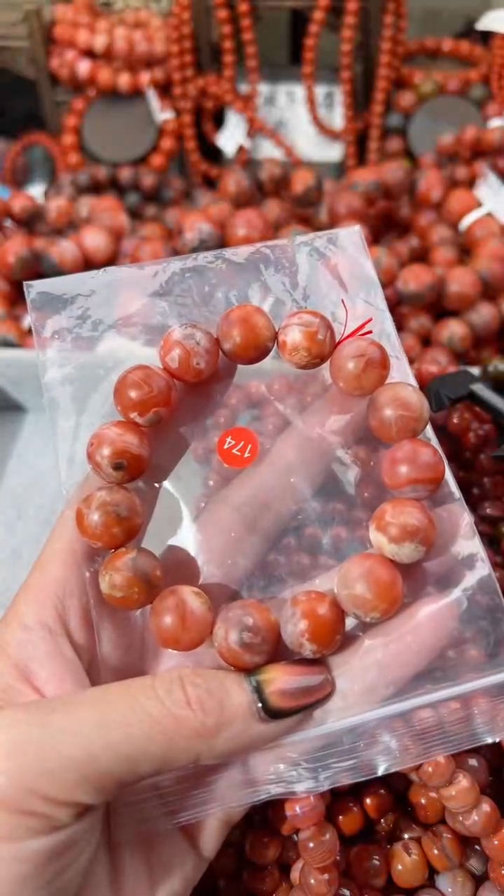 【闪购商品】南红玛瑙未镶嵌手串14+