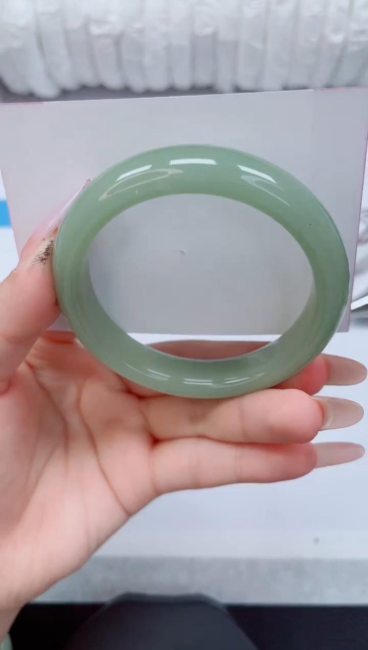 石英质玉手镯未镶嵌76-56/57