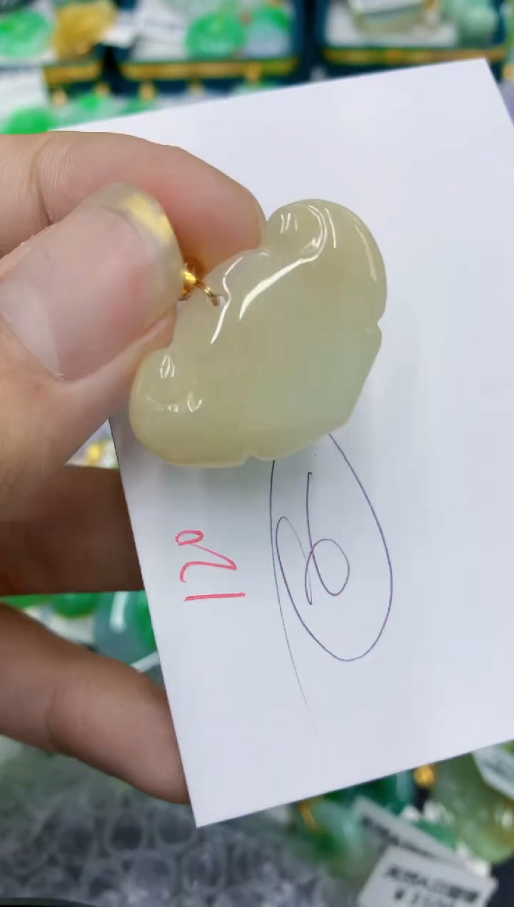 翡翠未镶嵌颈饰1111111111