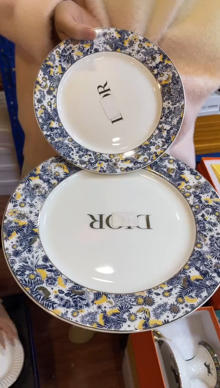 杯鸿辉家品牌瓷器，京东包邮！