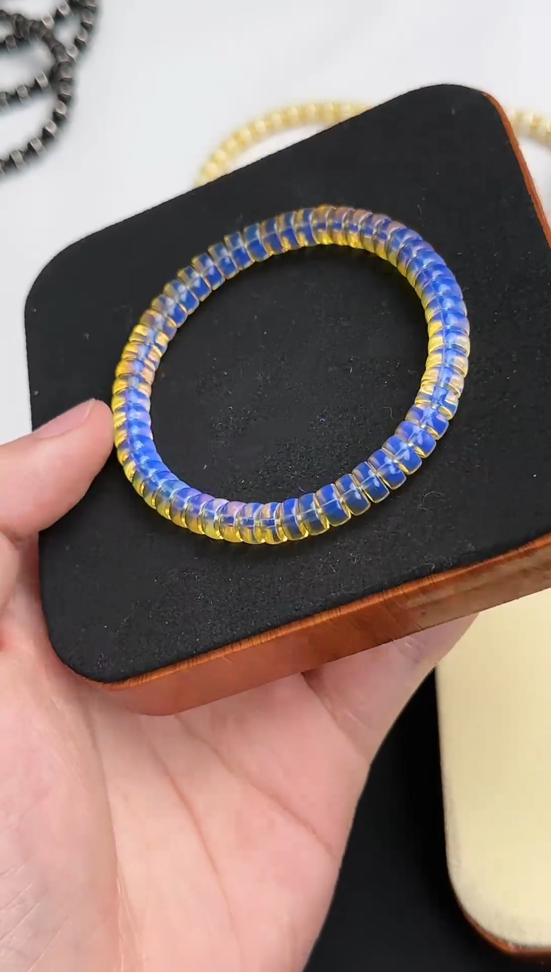 【闪购商品】蜜蜡裸石未镶嵌HG-金蓝手串6.5mm