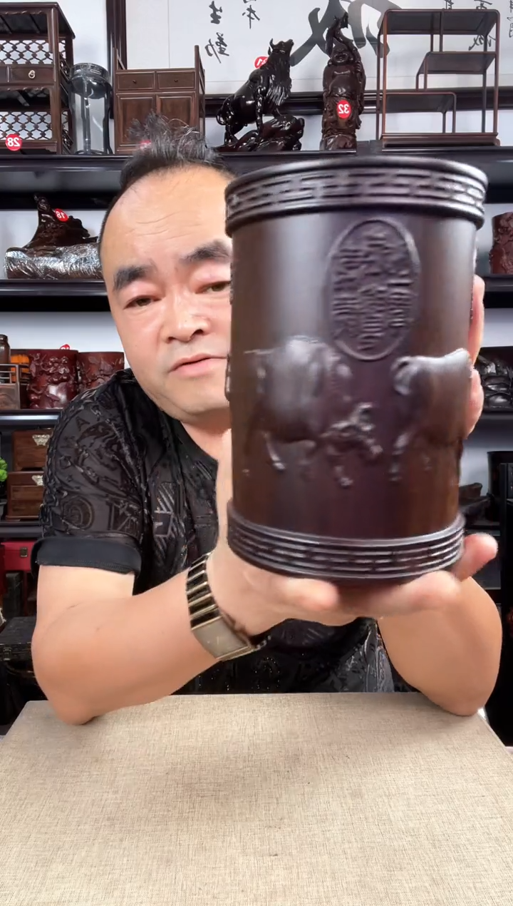 木大牛笔筒老李红木工艺品