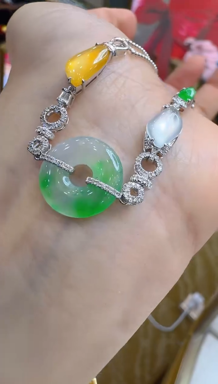 18K金镶嵌手链翡翠多样性团购发一件