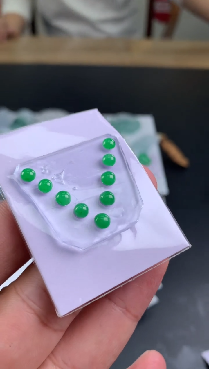 【闪购商品】定制翡翠未镶嵌翡翠