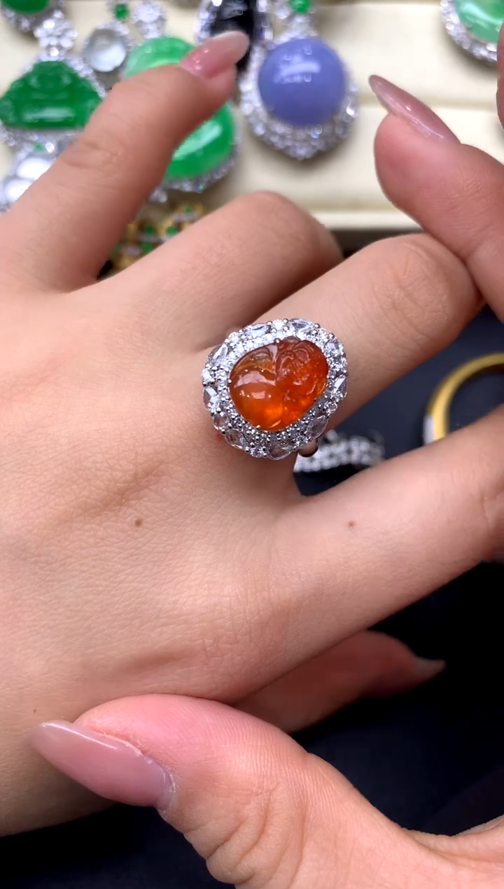 18K金镶嵌戒指翡翠380-中国好珍宝