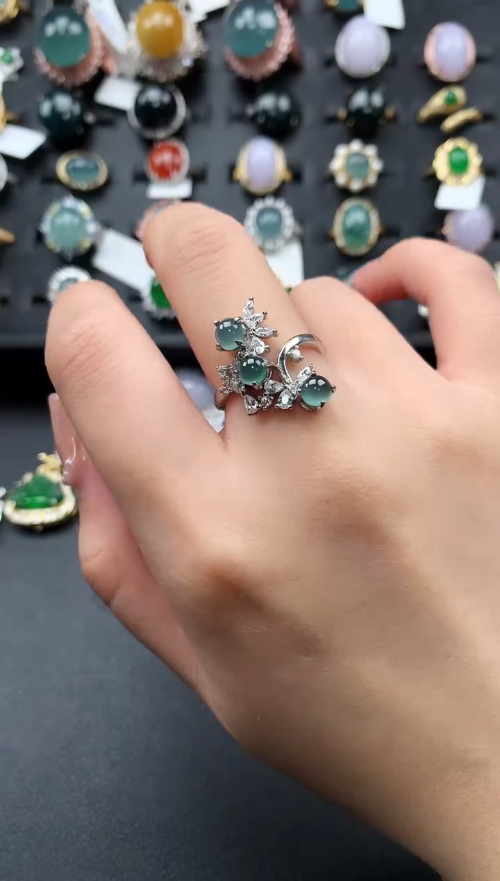 【闪购商品】翡翠戒指18K金镶嵌52141