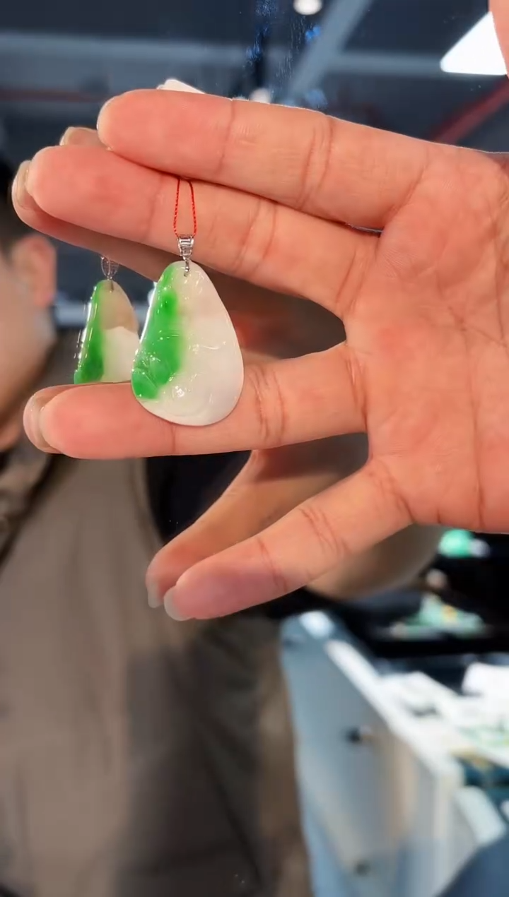 【闪购商品】翡翠颈饰18K金镶嵌缅料A货/支持复检/一件